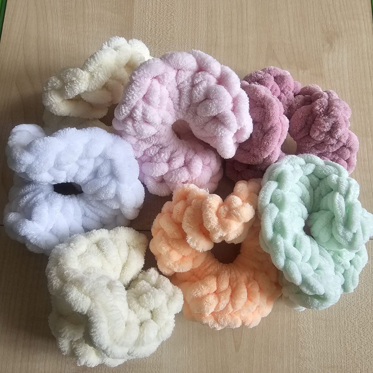 Резиночка для волос крючком.